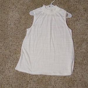 Sleeveless blouse